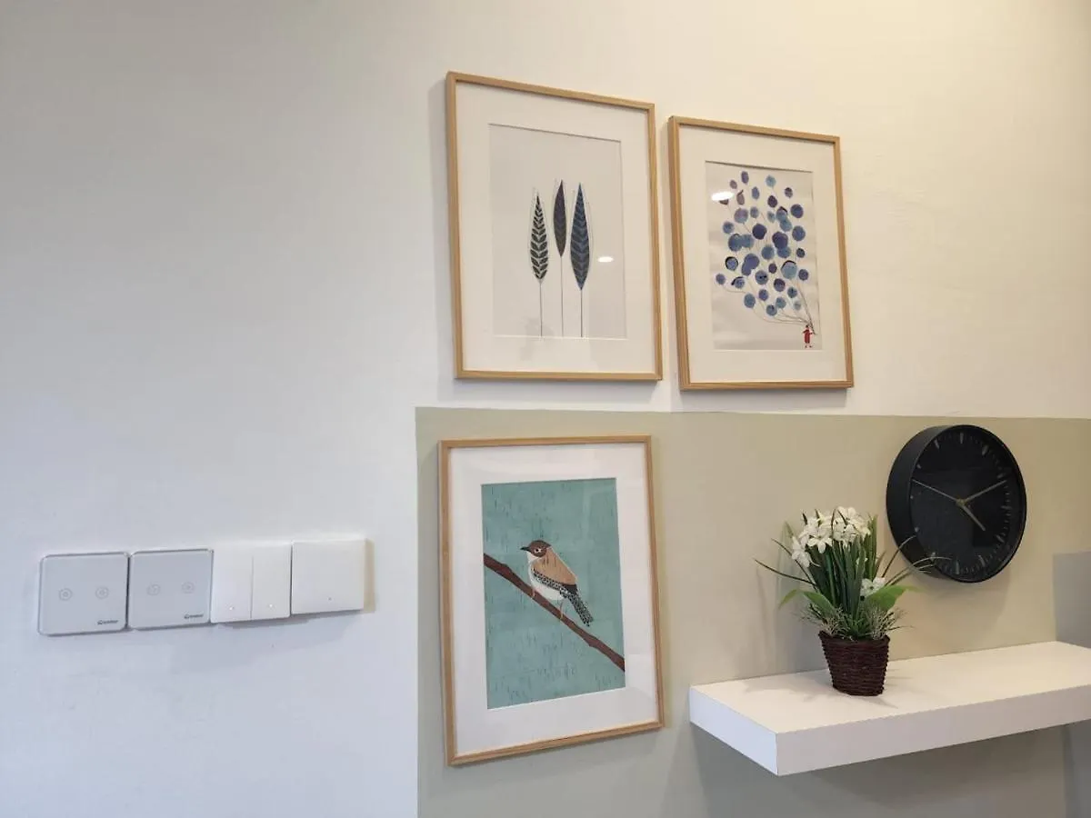 아파트 Studio With Swimming Pool Access From The Patio At Palazio Mount Austin Ikea Aeon By Gdragon Homestay 조호르 바루