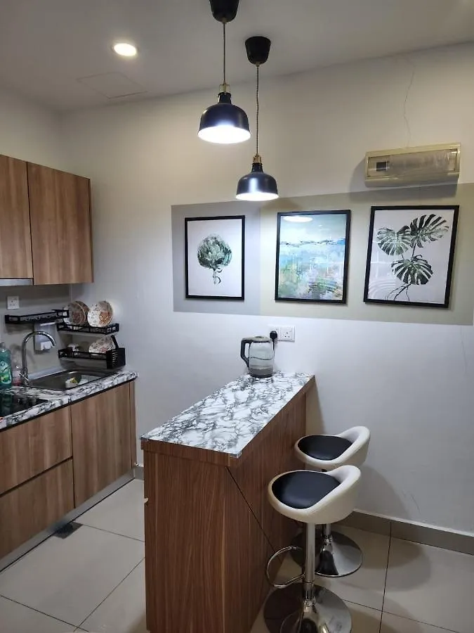 아파트 Studio With Swimming Pool Access From The Patio At Palazio Mount Austin Ikea Aeon By Gdragon Homestay 조호르 바루 말레이시아